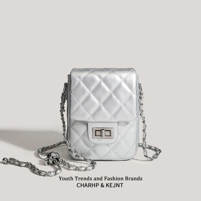 Túi đeo chéo nữ phong cách dễ thương – BEE GEE DCNU1067