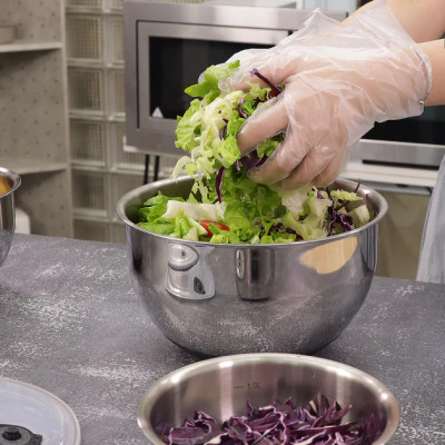 [Chính hãng iMat] Bộ 3 tô trộn chân không iMat đường kính 16cm, 20cm, 24cm. Sản phẩm làm bằng thép không gỉ inox 304, đế bọc Silicone chống trượt, nắp van một chiều hút chân không.