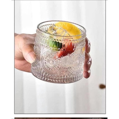 Bộ 6 cốc thủy tinh đế lồi xoay 360 độ phong cách Châu âu cực sang trọng ( giao vân ngẫu nhiên )