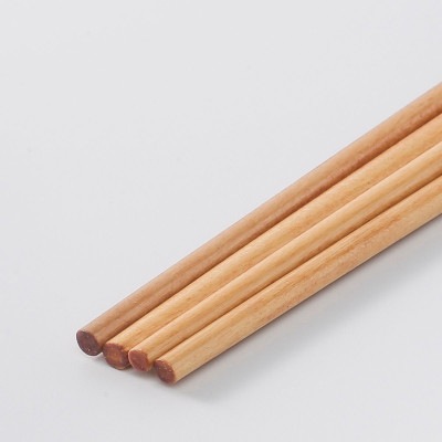 Đũa xào sao đá PHUSANG được làm từ gỗ tự nhiên không chất bảo quản dùng để xào nấu thức ăn