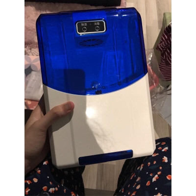 Máy sấy đũa,thìa dĩa, hộp sấy đũa bằng tia UV