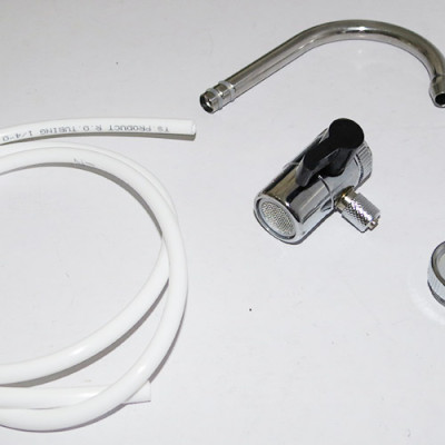 Máy lọc nước Ion Kiềm để bàn Inox SUS 304 Eurolife EL-DF209 (trắng)