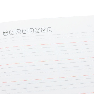 Tập Gáy Ghim Study Language - Tiếng Anh, Đức, Nga, Pháp - 80 Trang 70gsm - Hồng Hà 1464 (Mẫu Bìa Giao Ngẫu Nhiên)