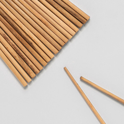 Đũa gỗ chò chỉ Thăng Long PHUSANG làm hoàn toàn từ gỗ tự nhiên dùng trong nhà hàng khách sạn và bàn ăn