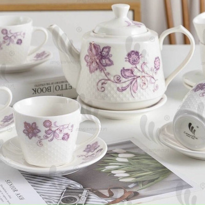Bộ ấm chén pha trà sứ camelia kèm 7 đĩa lót tách ( Giao ngẫu nhiên ) - ANTH465