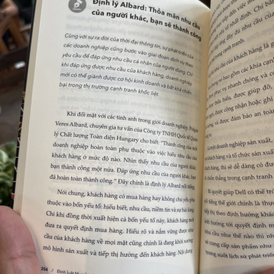 ĐỊNH LUẬT MURPHY – Mọi bí mật tâm lý thao túng cuộc đời bạn – Từ Thính Phong – Hà Dung dịch – READ Books – AZ Vietnam – NXB Thế Giới (Bìa mềm)