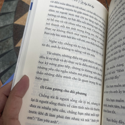 LỜI HAY Ý ĐẸP – Để cuộc hôn nhân của bạn không trở thành nấm mồ của tình yêu – Mễ Á – Đặng An Văn dịch – Bizbooks – NXB Hồng Đức (Bìa mềm)