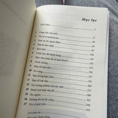 NUỐT: Những Chuyến Phiêu Lưu Xuôi Đường Tiêu Hóa - Mary Roach - Nguyễn Minh Bích Vân & Nguyễn Thành Trung dịch - Nhã Nam