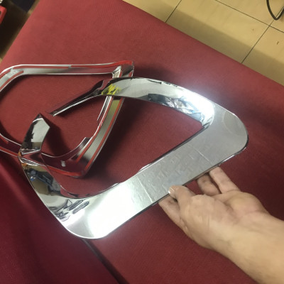 Bộ ốp Viền Đèn Gầm Trước Mạ Crom Dành cho xe Tucson 2019/2020