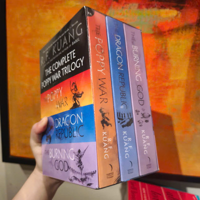 Sách - The Complete Poppy War Trilogy Boxed Set: The Poppy War/The Dragon Republic/The Burning God #1 New York Times/Ngoại văn chính hãng