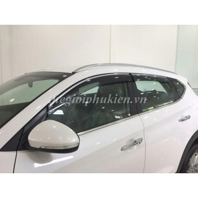 Bộ vè che mưa Hyundai Santafe 2015-2018 chỉ mạ Crom cao cấp