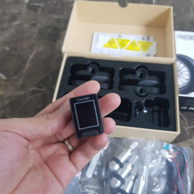 Cảm biến áp suất thương hiệu cao cấp Careud FX926NF+ lốp van trong, gắn nút chờ các loại xe ô tô -Hàng nhập khẩu