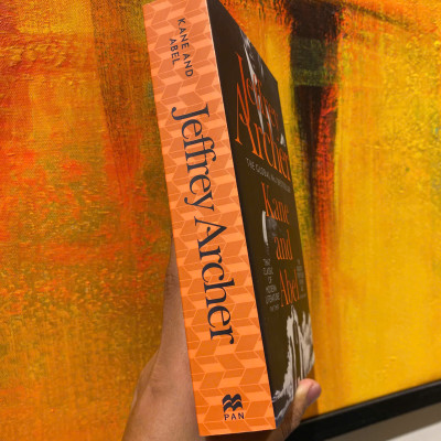 Sách - Kane and Abel by Jeffrey Archer - English Novel /  Historical Fiction / Drama Classics - Tiểu thuyết Ngoại văn Nhập khẩu