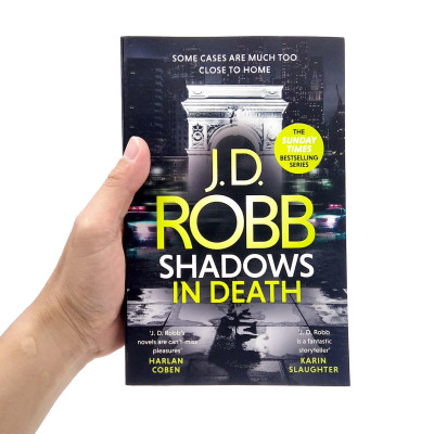 Shadows In Death: An Eve Dallas Thriller (Book 51)