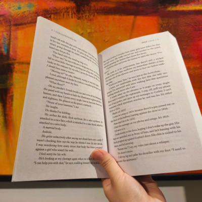 Sách - Ugly Love by Colleen Hoover - Romance / Fiction In English