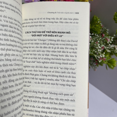 PHỤ NỮ - ĐỪNG KIỆT SỨC VÌ SỰ HOÀN HẢO - Emily Nagoski, PhD và Amelia Nagoski Peterson- Bích Nga dịch- Saigon Books- NXB Thế Giới