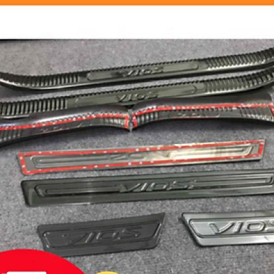 Bậc giẫm chân trong ngoài xe dành cho Toyota Vios 2019 2020 2021 mẫu titan - ốp chống xước bậc cửa xe
