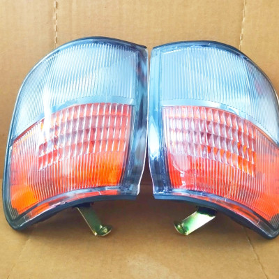 Bộ Đèn Xi Nhan Mitsubishi Pajero V31 V32 V33 V43 V46 (1998-2007)
