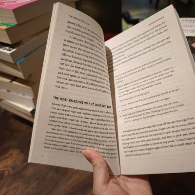 Sách - The Miracle Equation: You Are Only Two Decisions Away From Everything You Want by Hal Elrod