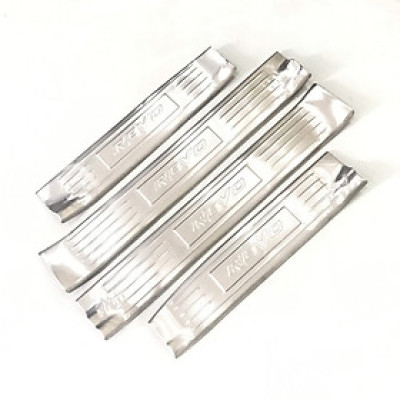  Bộ Ốp bậc cửa, Nẹp bước chân INOX dành cho xe Toyota Hilux Revo - Bên trong