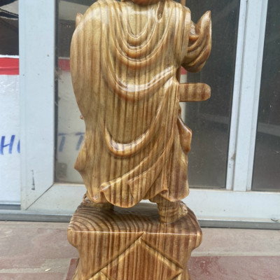 Tượng điêu khắc quan công cầm đao trấn ải bằng gỗ huyết long mọng dầu cực đẹp kt cao 50×18×15cm