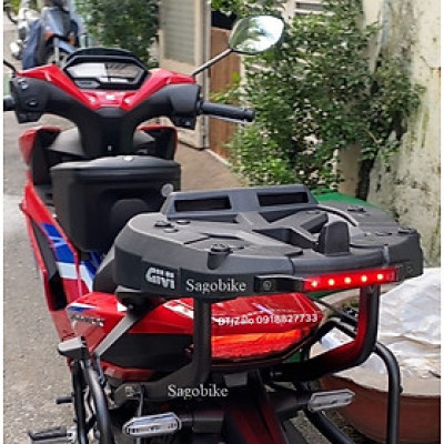 Baga givi HRX Winner X, Winner 150, baga HRX Winner X kèm đế M7MN-S có đèn hậu.