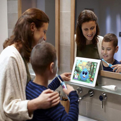 Bàn chải đánh răng điện trẻ em Philips HX6322/04-hàng chính hãng 