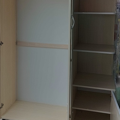 Tủ áo kèm kệ và tặng gương Juno Sofa 1m2 x 1m6 x 45 cm (màu sồi)