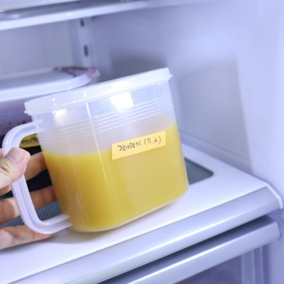 Hộp bảo quản thực phẩm có tay cầm 1000ml - Hàng nội địa Nhật Bản