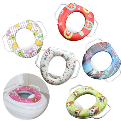 Bệt thu nhỏ bồn cầu có tay vịn cho bé - giao màu ngẫu nhiên