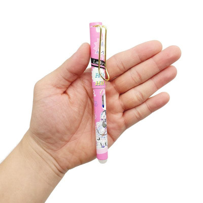 Bút Máy Xóa Được L016-292 - Màu Hồng - Mực Xanh (Mẫu Họa Tiết Giao Ngẫu Nhiên)