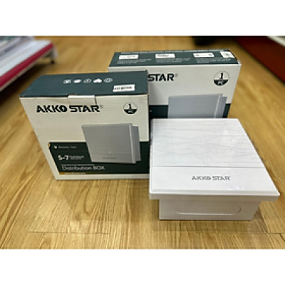 HỘP NHỰA NỐI DÂY 7 CÔNG 50653 AKKO STAR - HÀNG CHÍNH HÃNG