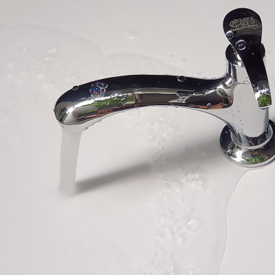 Vòi lavabo lạnh Eurolife EL-115 (Trắng bạc)