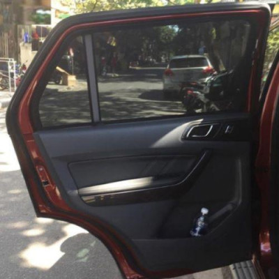 RÈM CHE NẮNG NAM CHÂM DÀNH CHO XE FORD EVEREST 2019