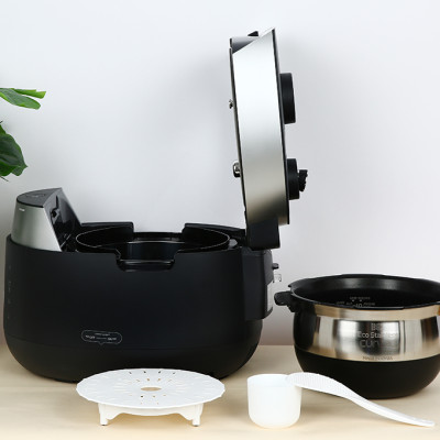 Nồi cơm cao tần Cuckoo 1.8 lít CRP-LHTR1009F/BKSIVNCV - Hàng chính hãng