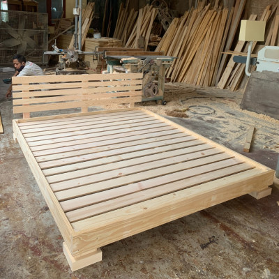 Giường ngủ gỗ CT08 Juno Sofa màu vàng nhạt 