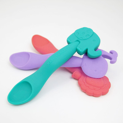 Thìa ăn dặm silicon cho bé Marcus & Marcus, từ 6 tháng