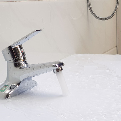 Vòi Lavabo nóng lạnh 2 chân Đồng mạ Chrome Eurolife EL-AZA03-1 (Trắng bạc)