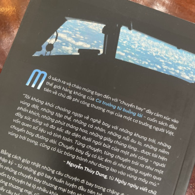 CƠ TRƯỞNG TỪ BUỒNG LÁI – Thư Uyển – Nhã Nam – NXB Phụ Nữ (Bìa mềm)