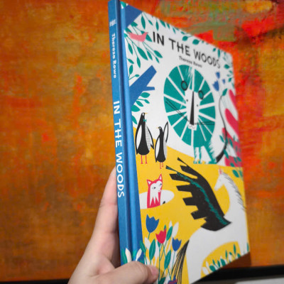Sách - In the Woods by Thereza Rowe - Picture Books / Childrens in English