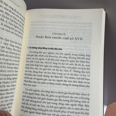 CHÍNH SÁCH ĐÓNG CỬA CỦA NHẬT BẢN THỜI KỲ TOKUGAWA: NGUYÊN NHÂN VÀ HỆ QUẢ –  GS.TS. Nguyễn Văn Kim – MaiHaBooks