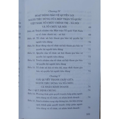 Sách - Luật Bảo Vệ Quyền Lợi Người Tiêu Dùng - NXB Chính Trị Quốc Gia