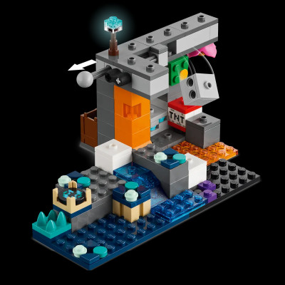 Đồ Chơi Lắp Ráp Cuộc Chạm Trán Warden - Lego Minecraft 21274 (238 Mảnh Ghép)