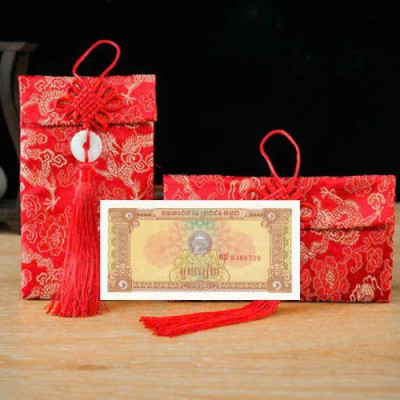 Túi gấm hình ảnh nông dân gặt lúa loại 1 Cambodia sưu tầm, làm quà tặng