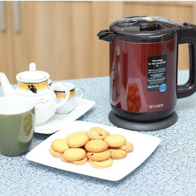 HÀNG CHÍNH HÃNG: BÌNH ĐUN SIÊU TỐC TIGER PCD-A10W MÀU NÂU/ ĐỎ