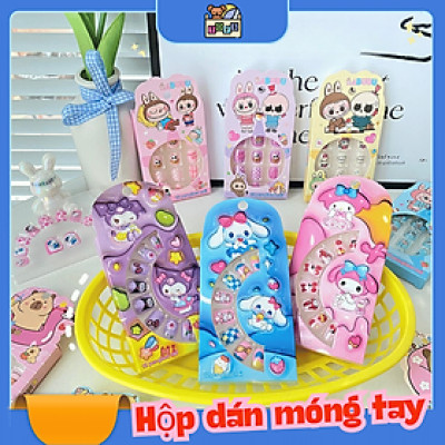 Hộp 12 dán móng tay họa tiết xinh xắn ngẫu nhiên cho bé gái ( có sẵn keo dán)