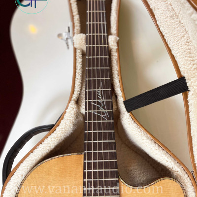 Đàn Guitar Acoustic Custom CL2022 của anh Lê Dũng Sĩ (Khảm trai chữ ký cần đàn)