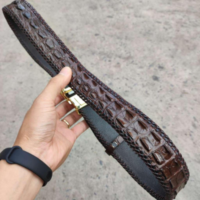 Thắt lưng da cá sấu nam đan viền thủ công rất đẹp! N53N_V (mặt vàng)