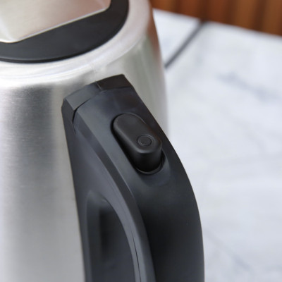 Bình đun Siêu Tốc 1.5 Lít Sharp EKJ-15EVS-ST Vạch báo mực nước, Cảm biến nhiệt: FADA - Hàng chính hãng, BH 12 tháng