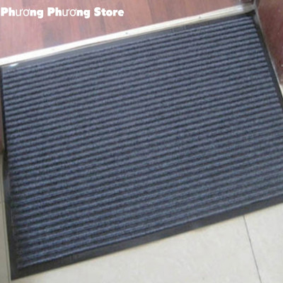 Thảm chùi chân đế chống trượt dạng sọc Stripmate Màu Xám đen / Xám đỏ - Nhiều Size ( Tặng Chổi Phất Bụi )